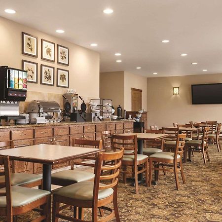 Country Inn & Suites By Radisson, Forest Lake, Mn Bagian luar foto