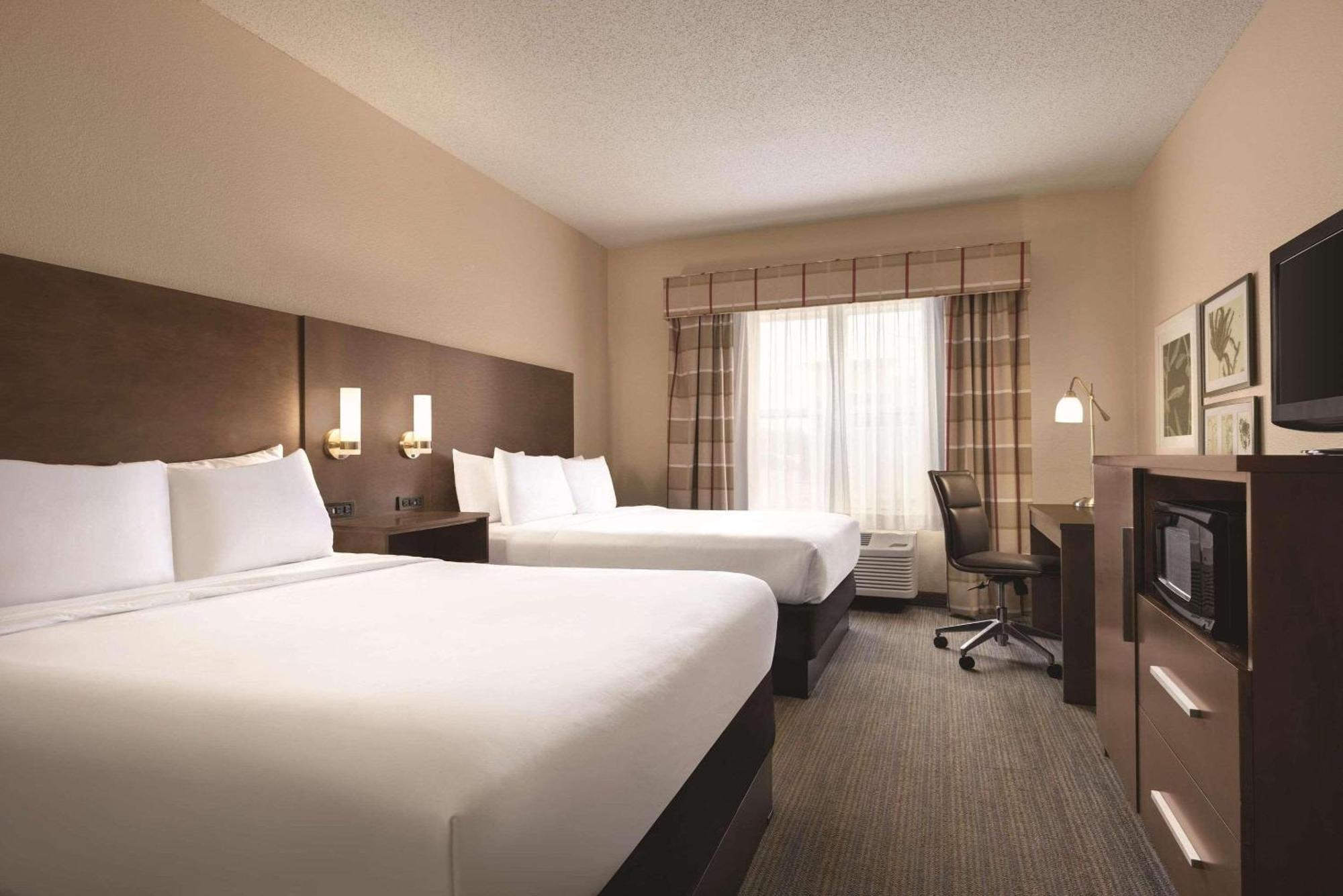 Country Inn & Suites By Radisson, Forest Lake, Mn Bagian luar foto